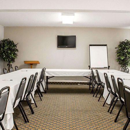 Quality Inn Rocky Mount Exteriör bild