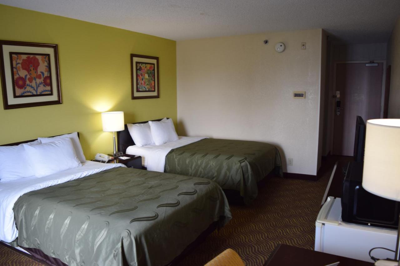 Quality Inn Rocky Mount Exteriör bild