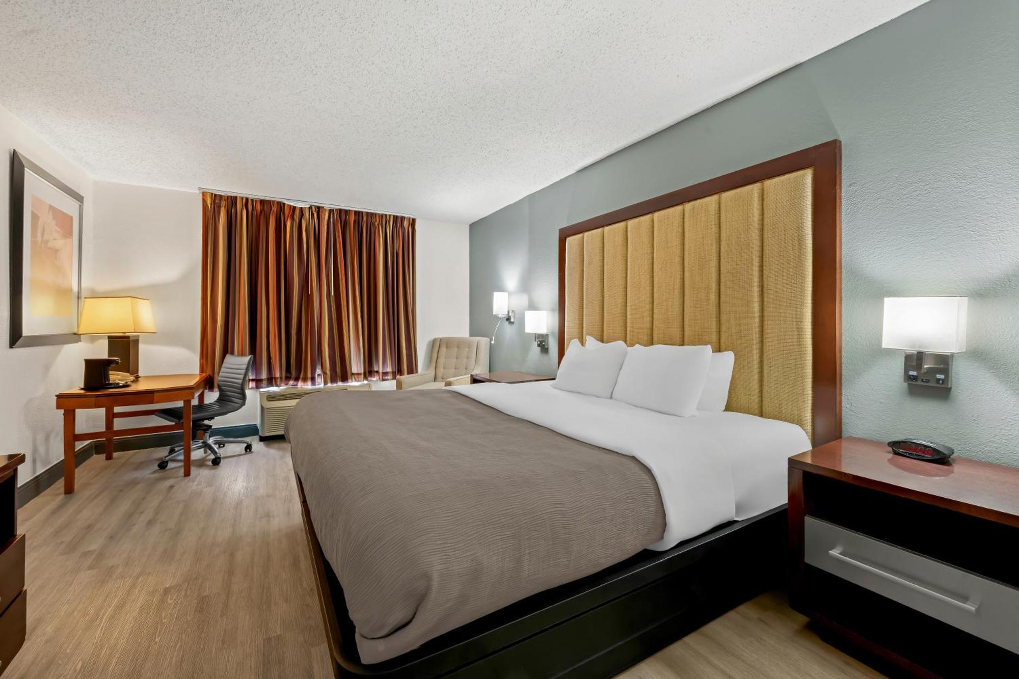 Quality Inn Rocky Mount Exteriör bild